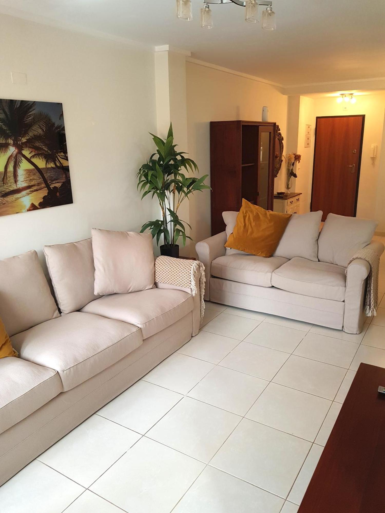 Spacious 3 Bedroom 2 Bathroom Apartment - Puerto Marina Complex لوس الكاثاريس المظهر الخارجي الصورة